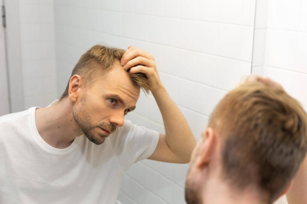بهترین روش های جلوگیری از ریزش مو